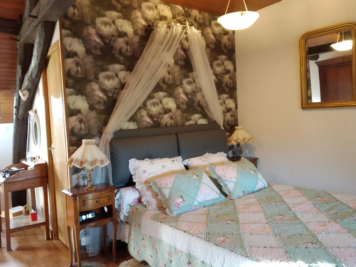 La Longere Des Gillettes Bed & Breakfast Bezenet Luaran gambar