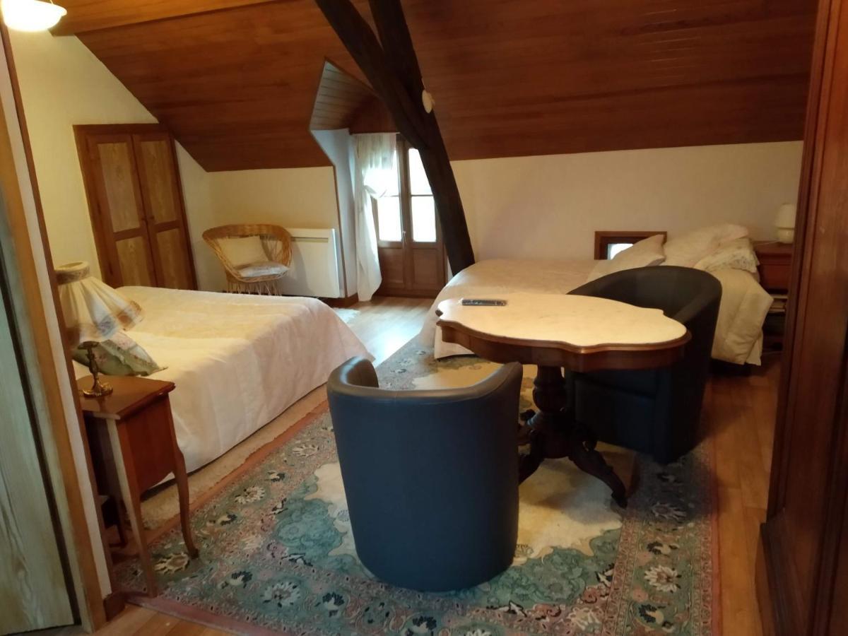 La Longere Des Gillettes Bed & Breakfast Bezenet Luaran gambar